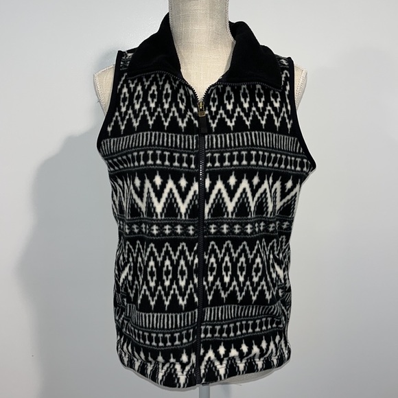 Chaps Fleece Zip Front Vest - Picture 2 of 11